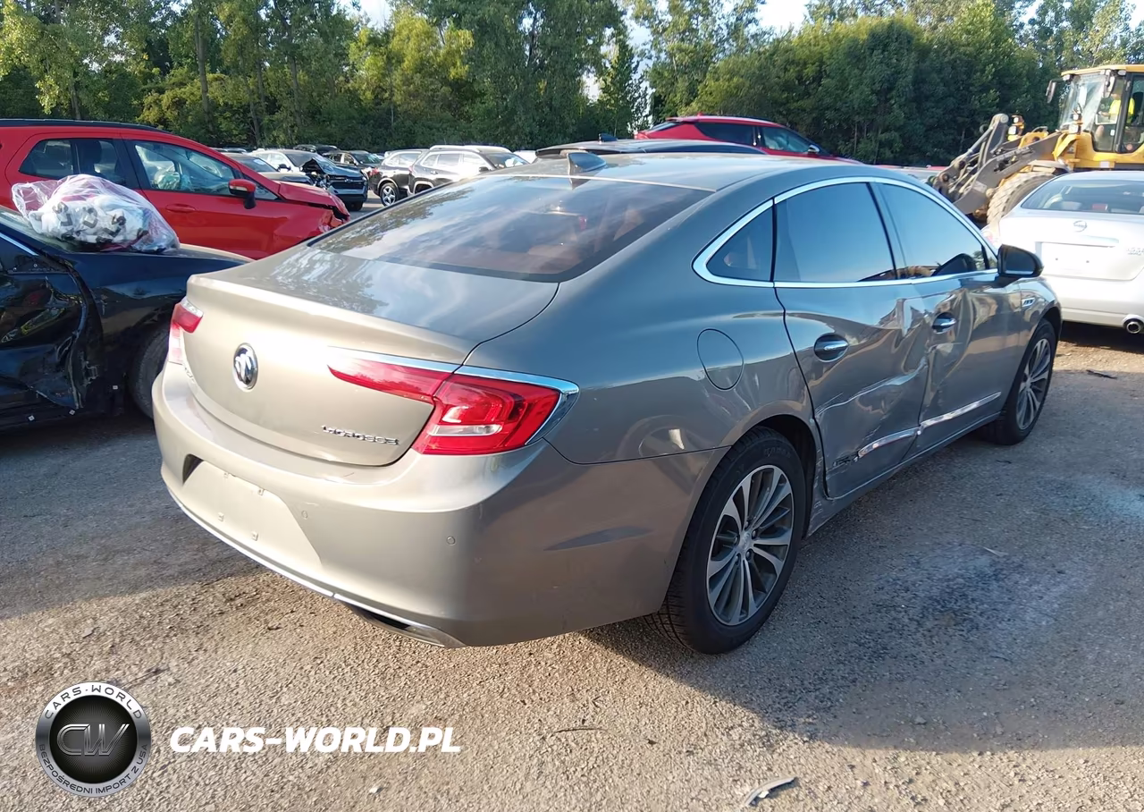2017 Buick Lacrosse Premium VIN:1G4ZR5SS7HU143469 - 4