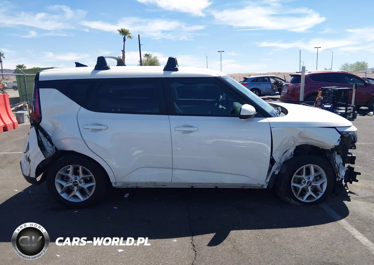 2025 Kia Soul Lx VIN:KNDJ23AU4S7926221 - 14