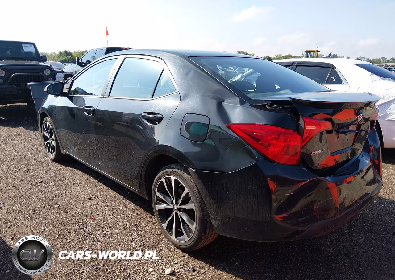 2017 Toyota Corolla Se VIN:2T1BURHE6HC899420 - 3