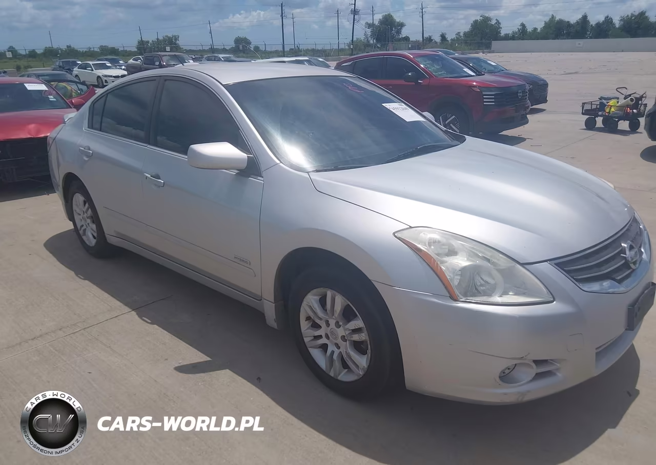 2010 Nissan Altima Hybrid – zdjęcie 1 z 16