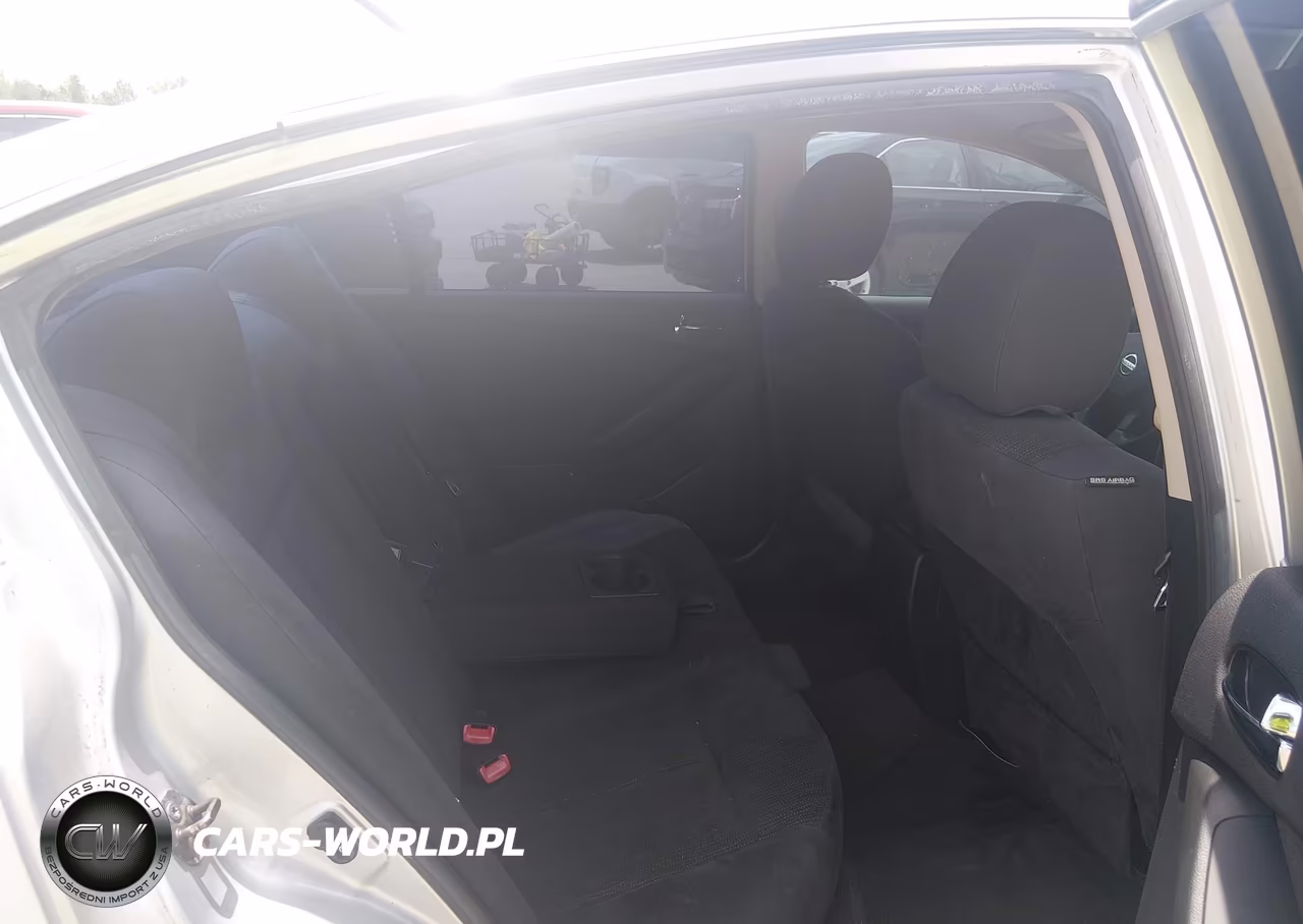 2010 Nissan Altima Hybrid VIN:1N4CL2APXAC116369 - 8