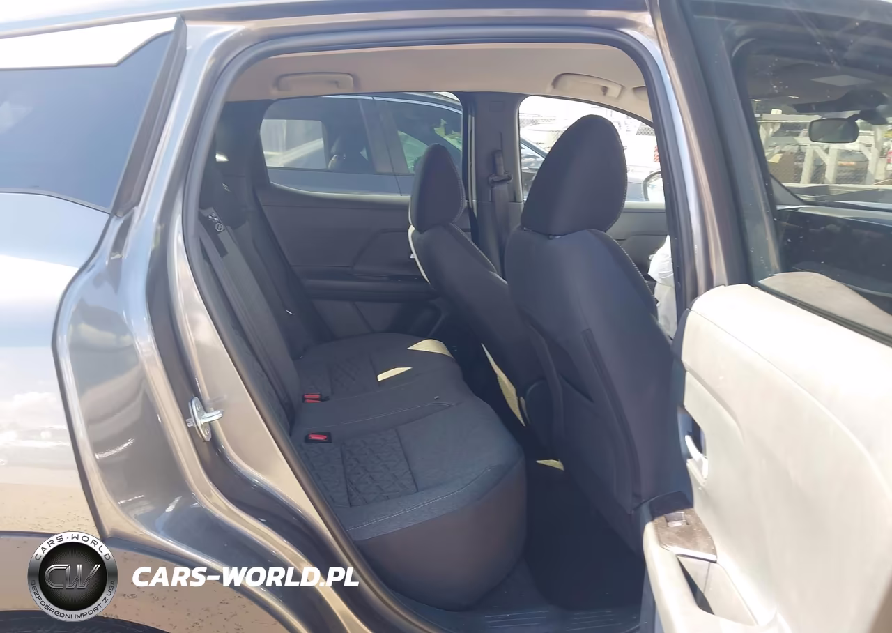2025 Nissan Kicks Sv Fwd VIN:3N8AP6CA3SL400443 - 8