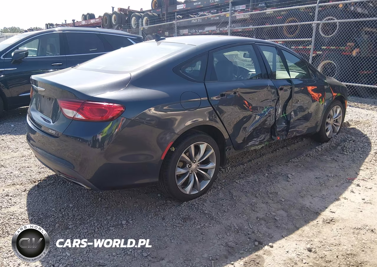 2016 Chrysler 200 S VIN:1C3CCCBB6GN189016 - 4