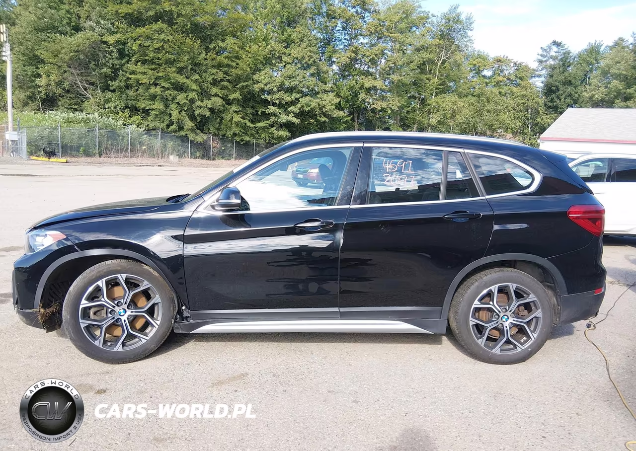 2021 BMW X1 xDrive28I VIN:WBXJG9C05M5S28099 - 14