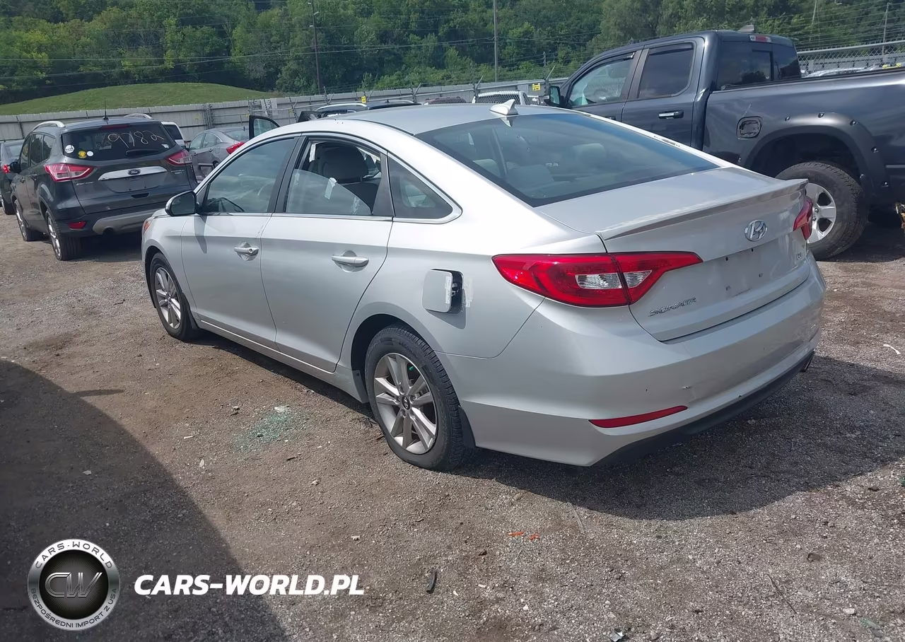 2015 Hyundai Sonata Eco VIN:5NPE24AA6FH155713 - 3