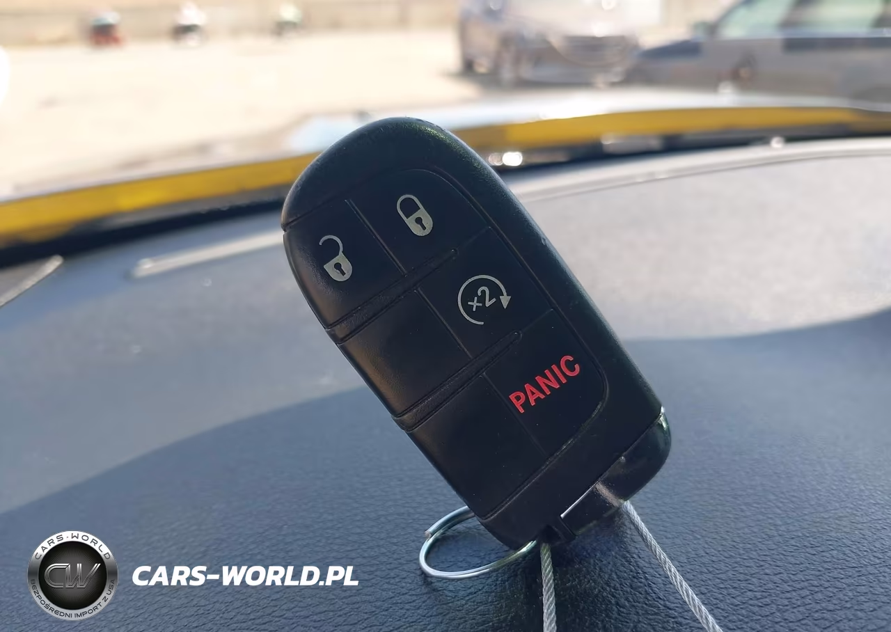2018 Jeep Renegade Latitude VIN:ZACCJABB2JPJ60257 - 11