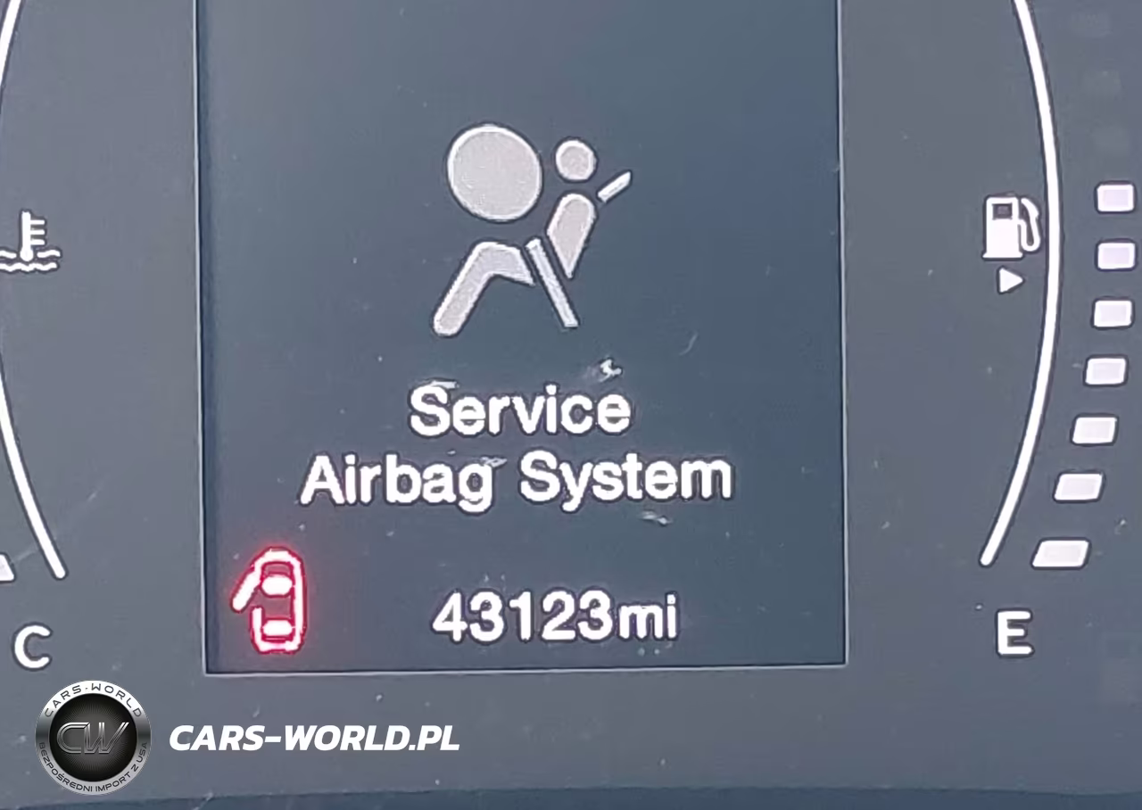 2018 Jeep Renegade Latitude VIN:ZACCJABB2JPJ60257 - 15