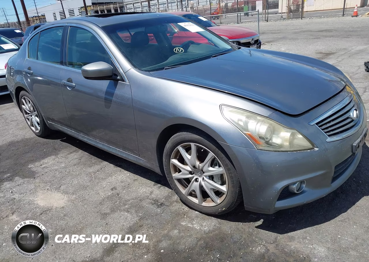 2010 Infiniti G37 Journey – zdjęcie 1 z 13