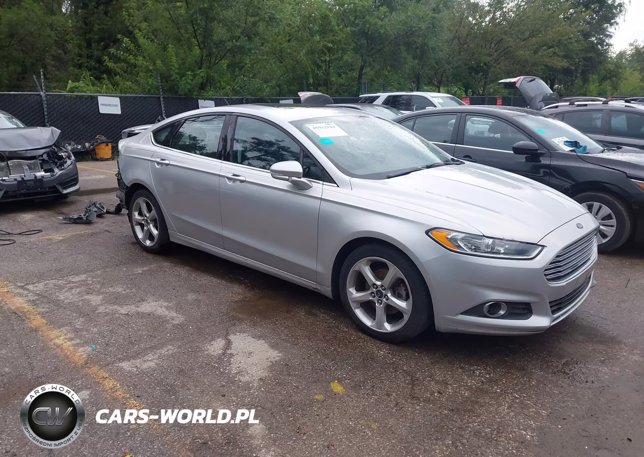 2014 Ford Fusion Se – zdjęcie 1 z 12