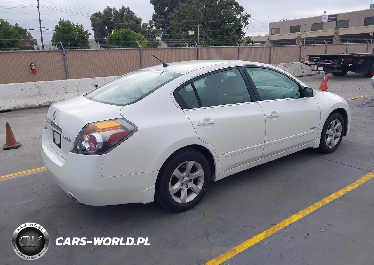 2007 Nissan Altima Hybrid VIN:1N4CL21EX7C155261 - 4