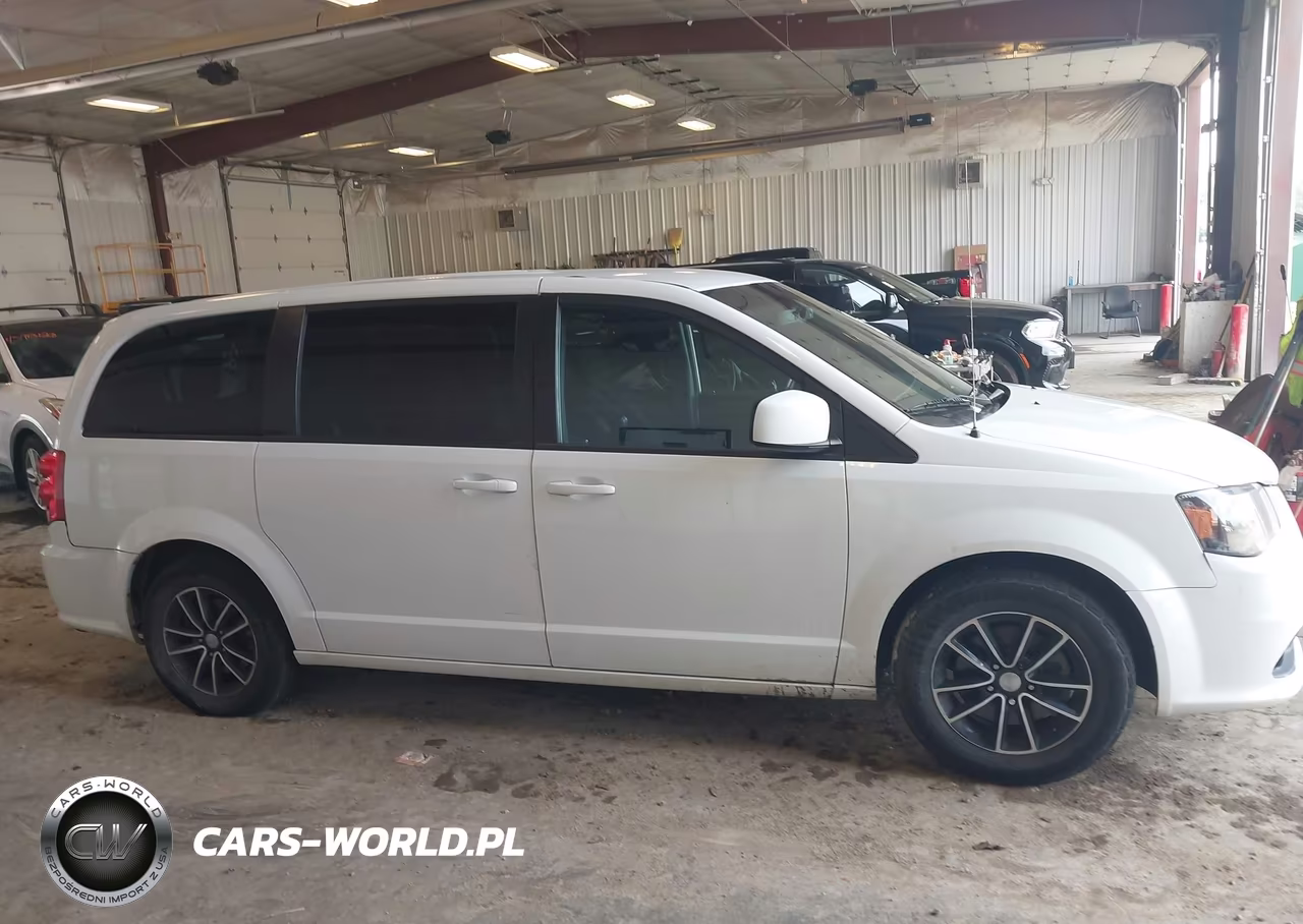 2018 Dodge Grand Caravan Se Plus VIN:2C4RDGBG3JR218181 - 13