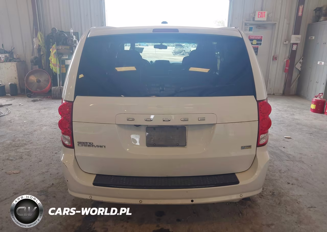 2018 Dodge Grand Caravan Se Plus VIN:2C4RDGBG3JR218181 - 16