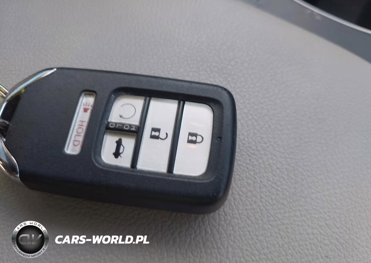 2021 Honda Accord Hybrid Touring VIN:1HGCV3F97MA021581 - 11