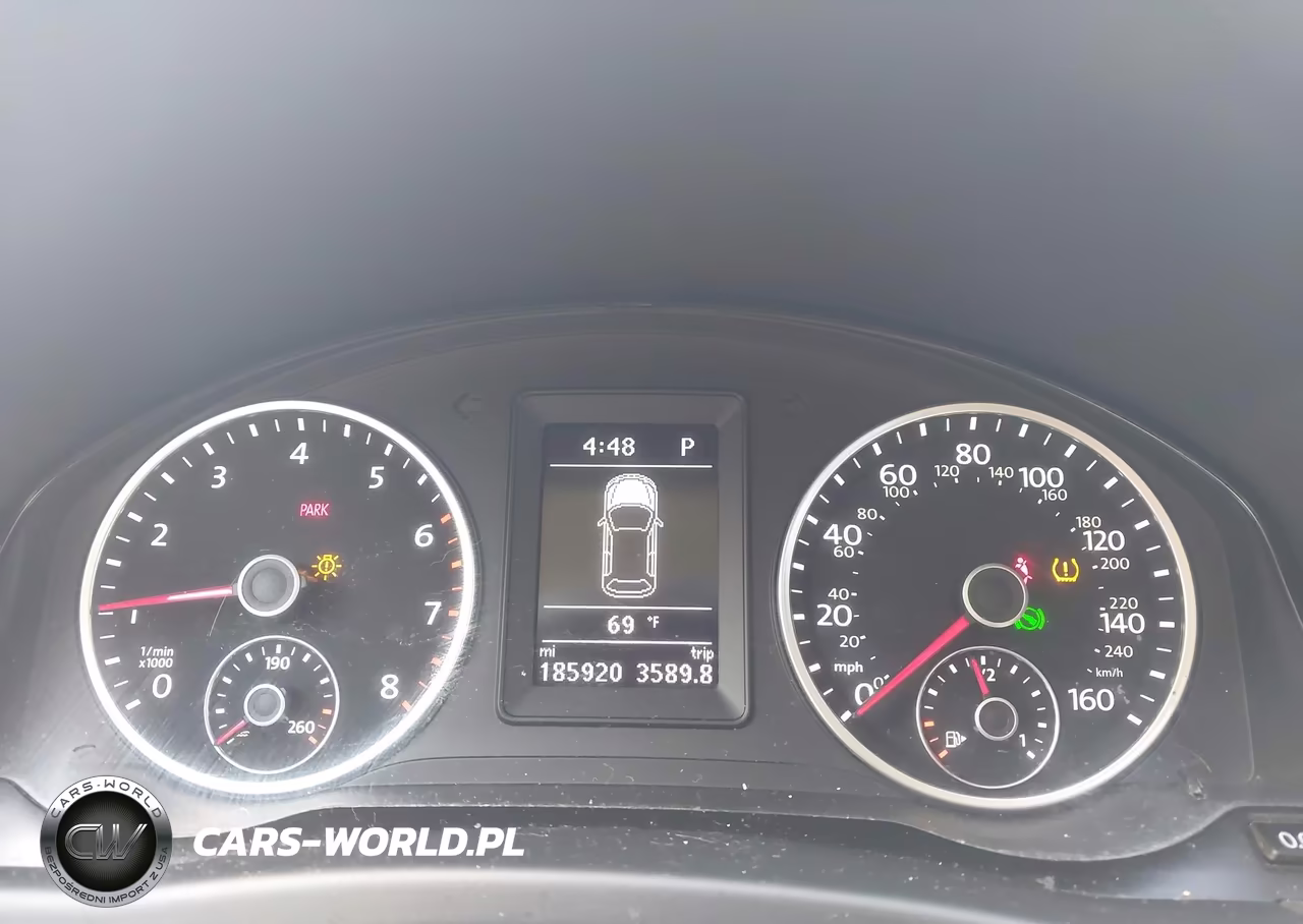 2016 Volkswagen Tiguan S VIN:WVGBV7AX1GW529880 - 7