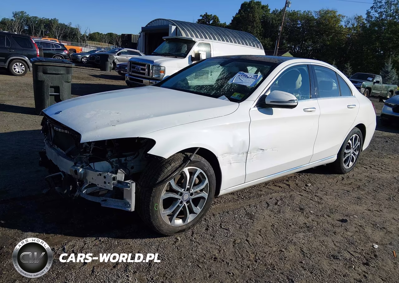 2015 Mercedes-Benz C 300 4Matic VIN:55SWF4KB4FU023420 - 2