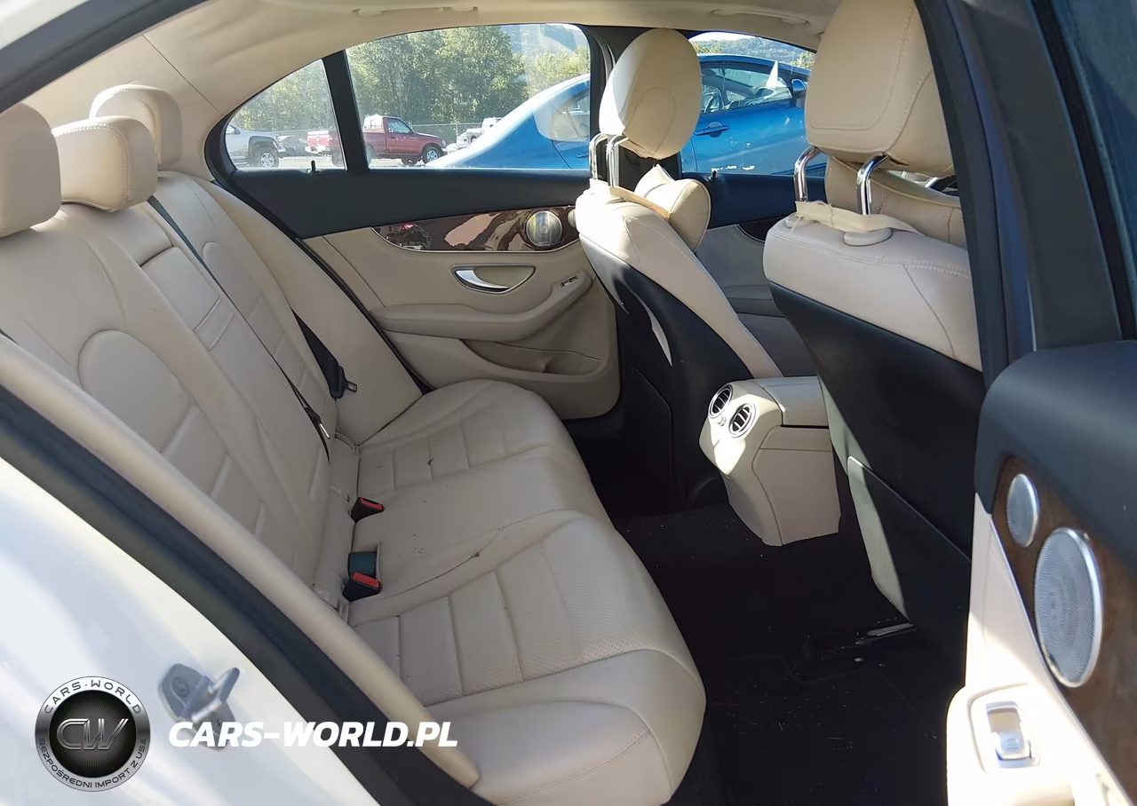 2015 Mercedes-Benz C 300 4Matic VIN:55SWF4KB4FU023420 - 8