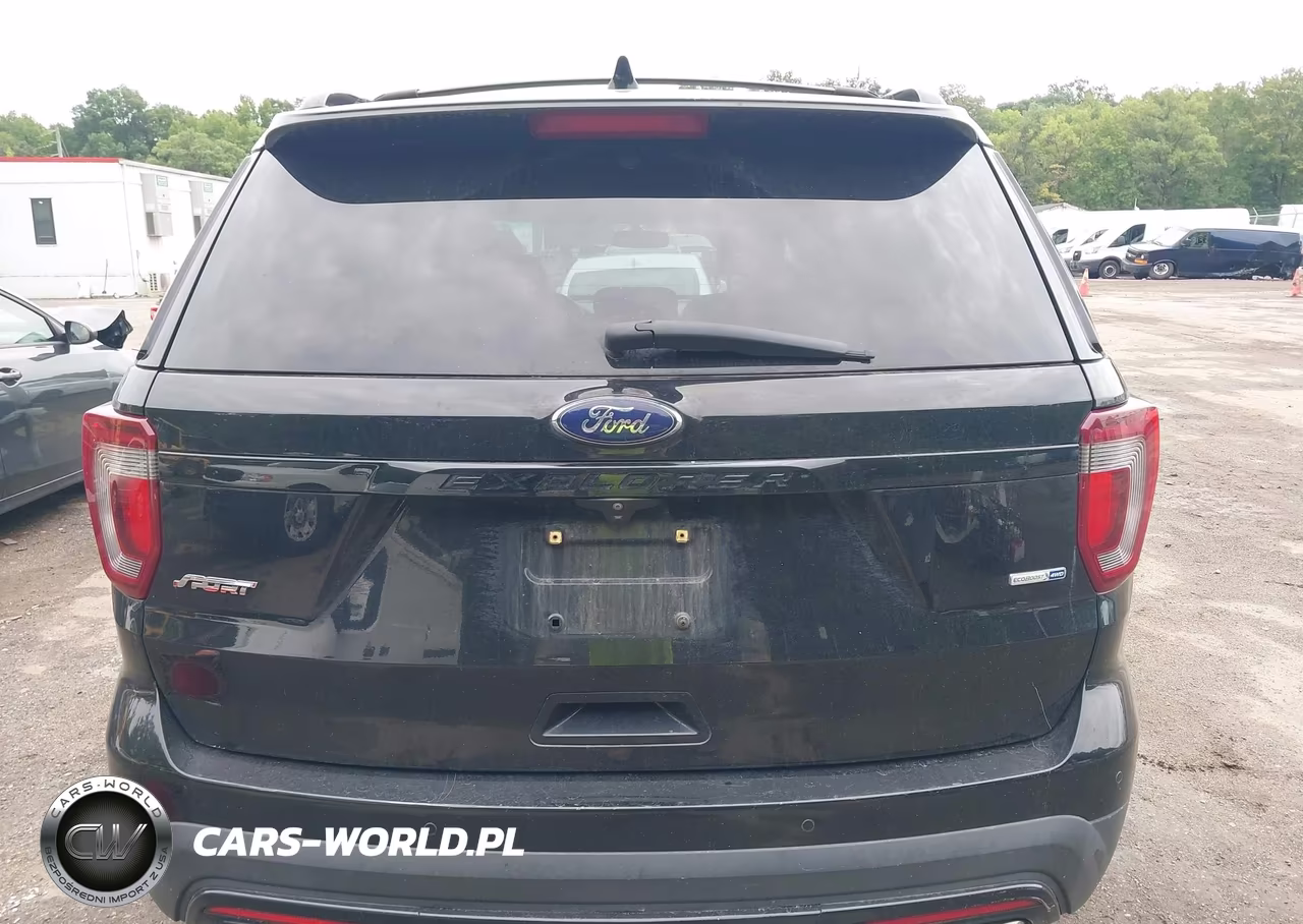 2017 Ford Explorer Sport VIN:1FM5K8GTXHGA91579 - 16