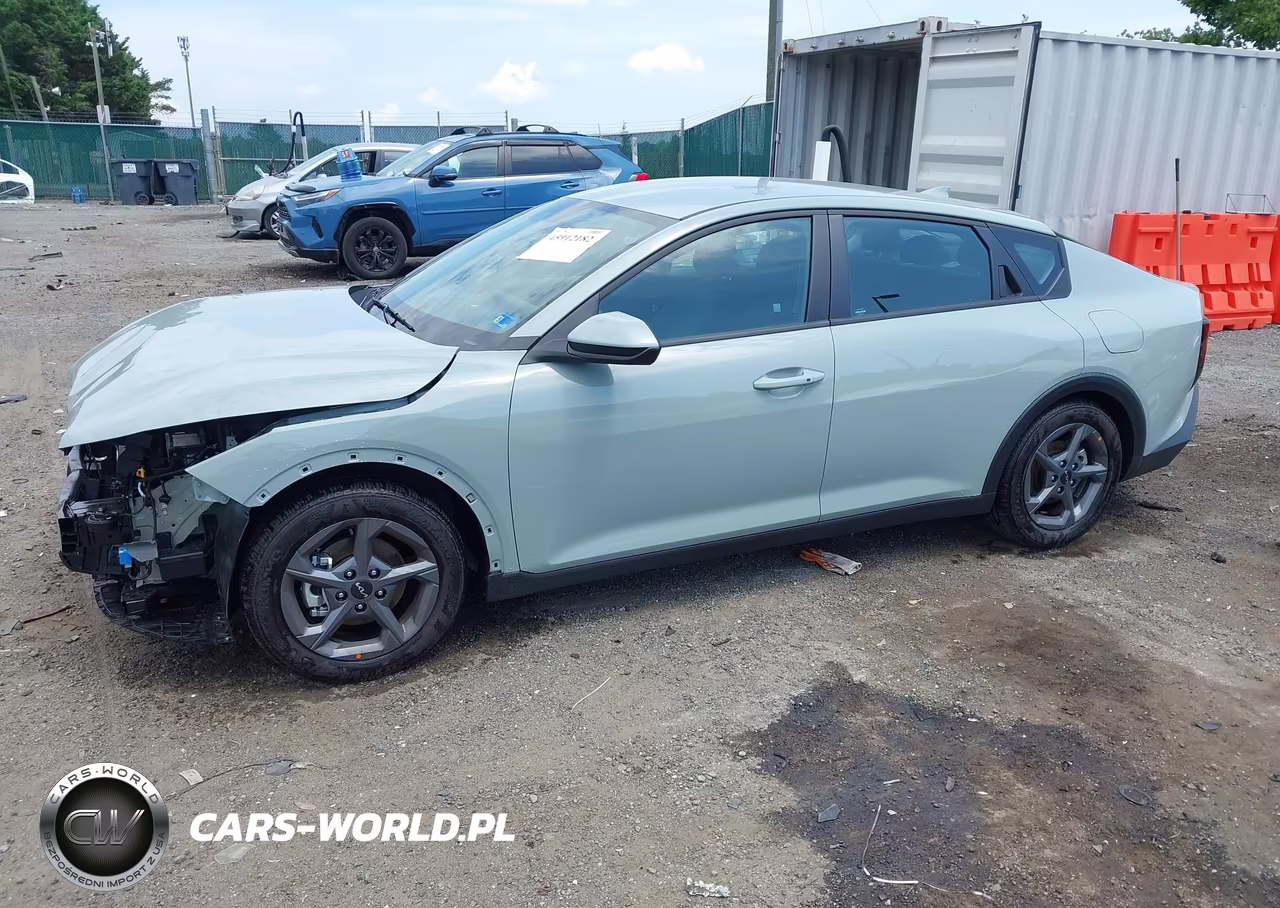 2026 Kia K4 Lxs VIN:3KPFT4DE5TE348693 - 2