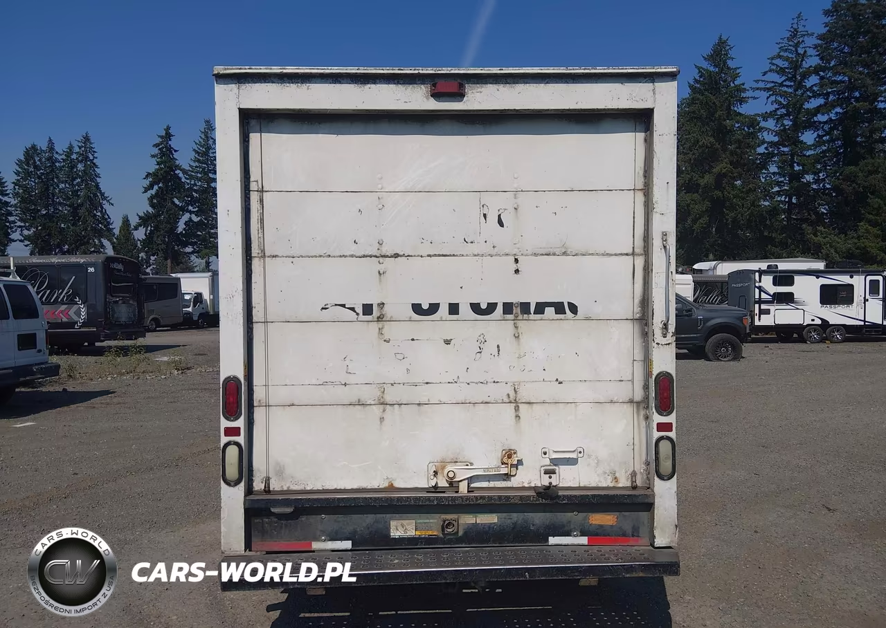 2003 GMC Savana Cutaway Standard VIN:1GDGG31V731904492 - 15