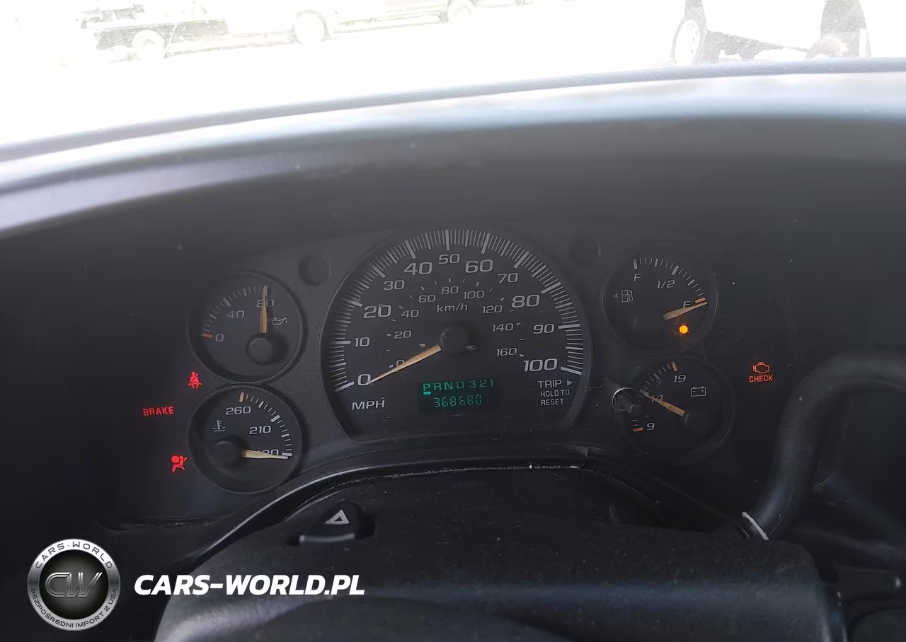 2003 GMC Savana Cutaway Standard VIN:1GDGG31V731904492 - 5