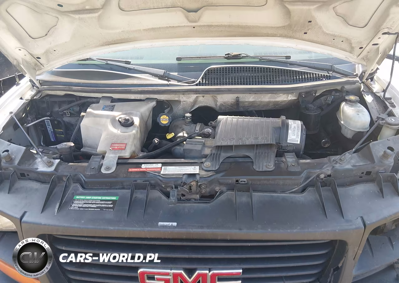 2003 GMC Savana Cutaway Standard VIN:1GDGG31V731904492 - 9