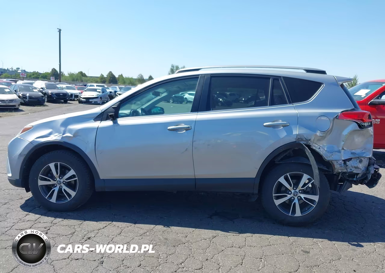 2017 Toyota Rav4 Xle VIN:2T3RFREV3HW610609 - 14