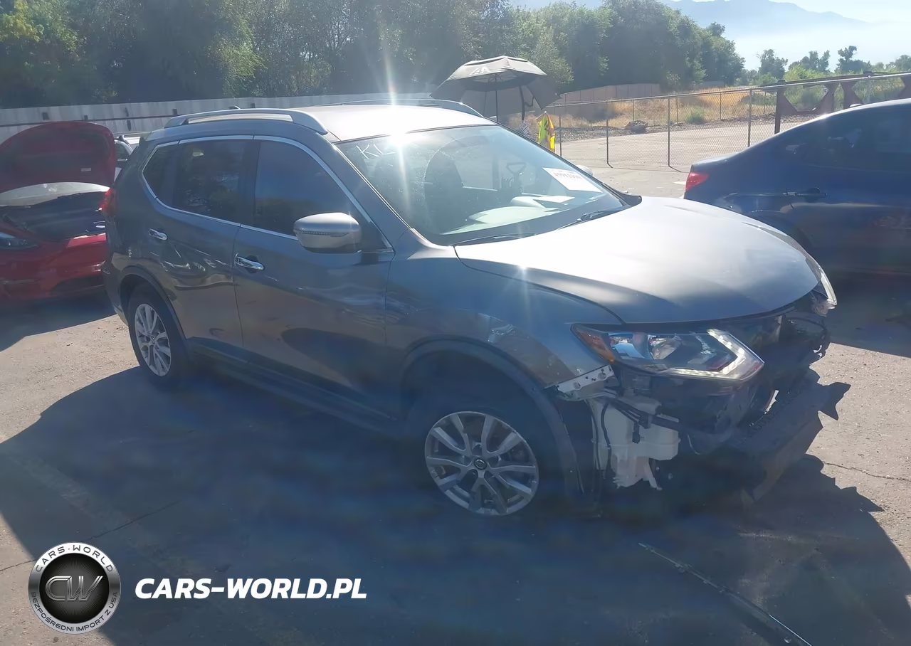 2018 Nissan Rogue Sv