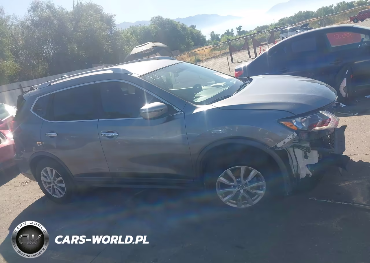 2018 Nissan Rogue Sv VIN:KNMAT2MT6JP579368 - 13