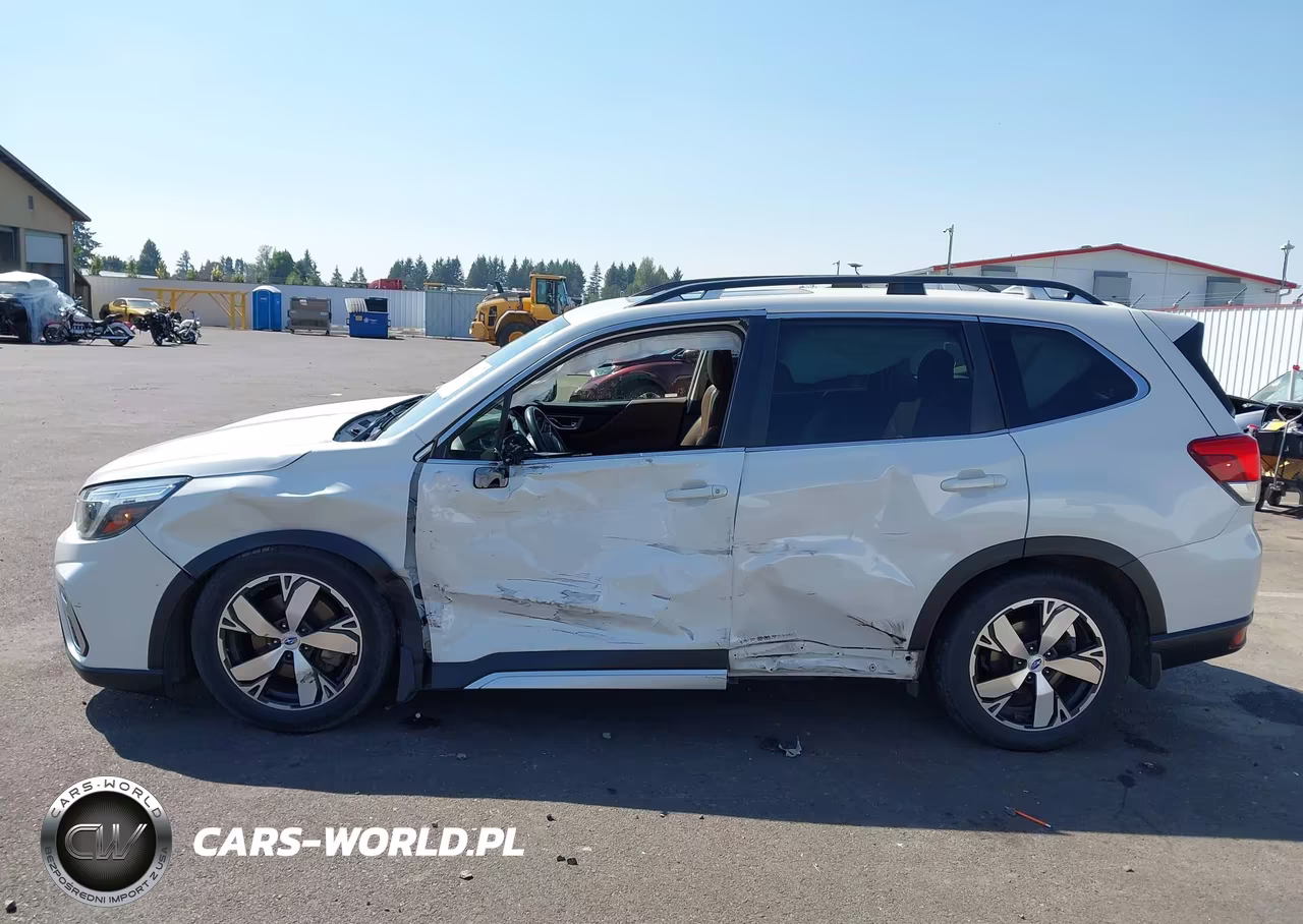2020 Subaru Forester Touring VIN:JF2SKAXC6LH588700 - 14