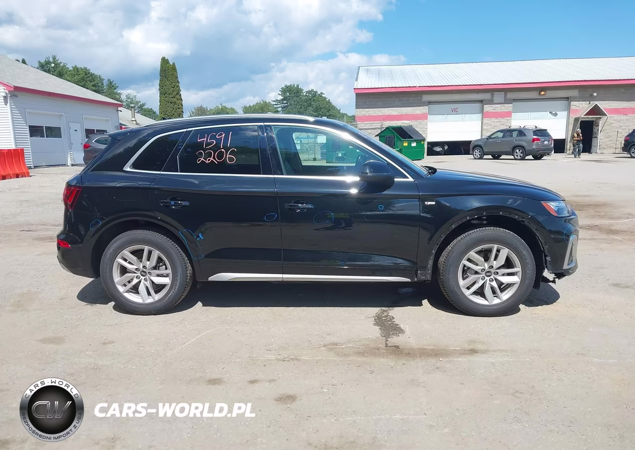 2022 Audi Q5 Premium 45 Tfsi S Line Quattro S Tronic VIN:WA1GAAFYXN2132753 - 13