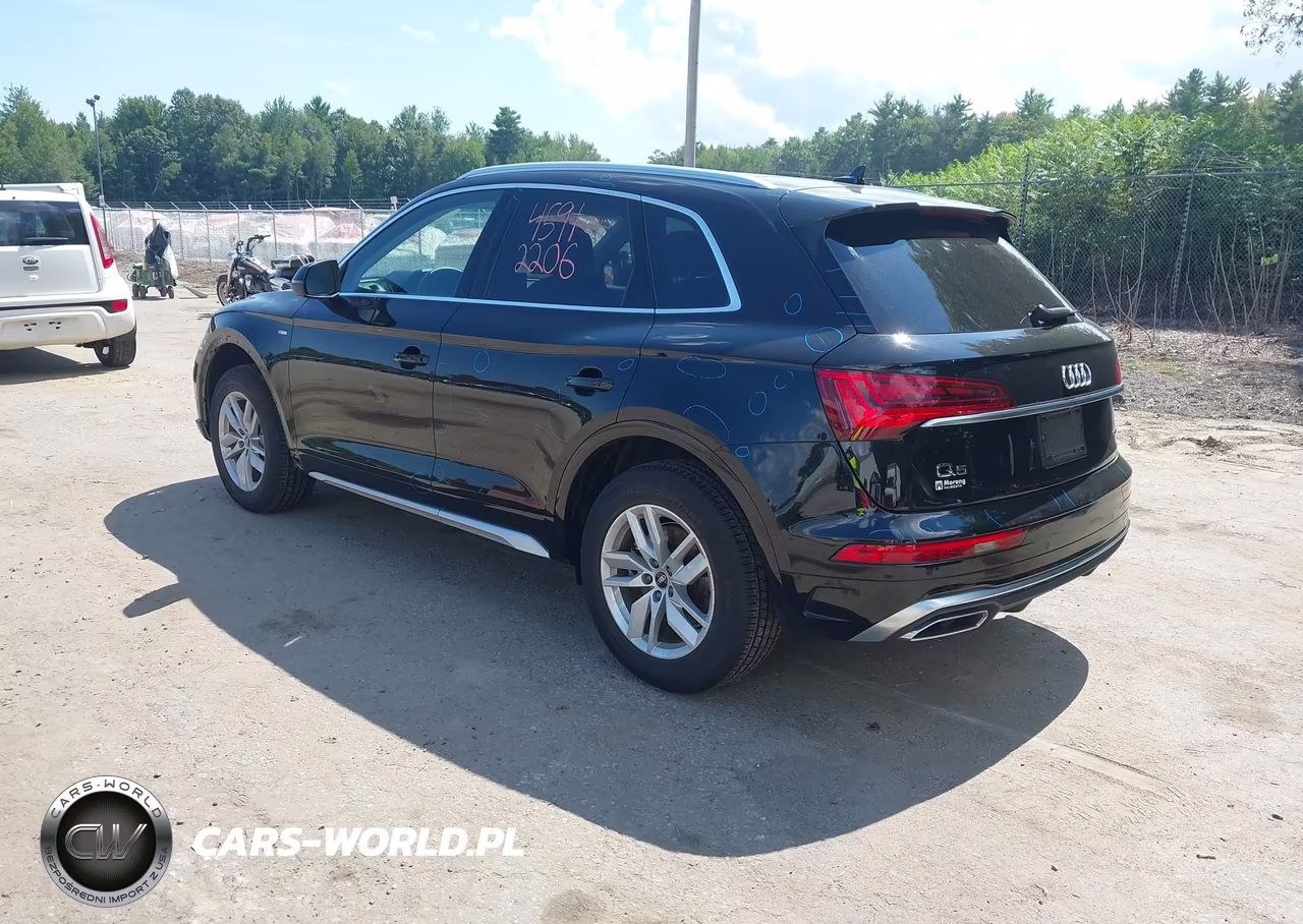 2022 Audi Q5 Premium 45 Tfsi S Line Quattro S Tronic VIN:WA1GAAFYXN2132753 - 3