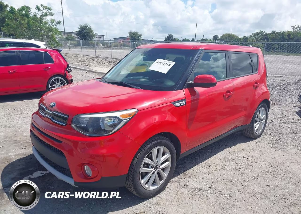 2019 Kia Soul + VIN:KNDJP3A59K7632565 - 2