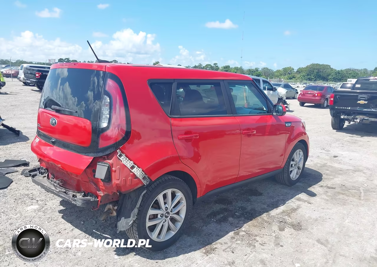 2019 Kia Soul + VIN:KNDJP3A59K7632565 - 4