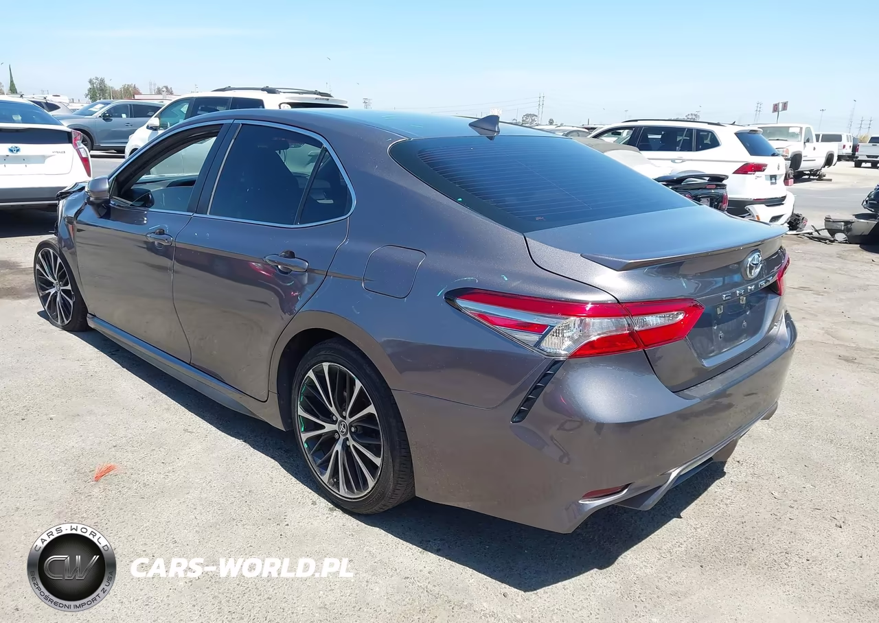 2019 Toyota Camry Se VIN:4T1B11HK1KU685957 - 3