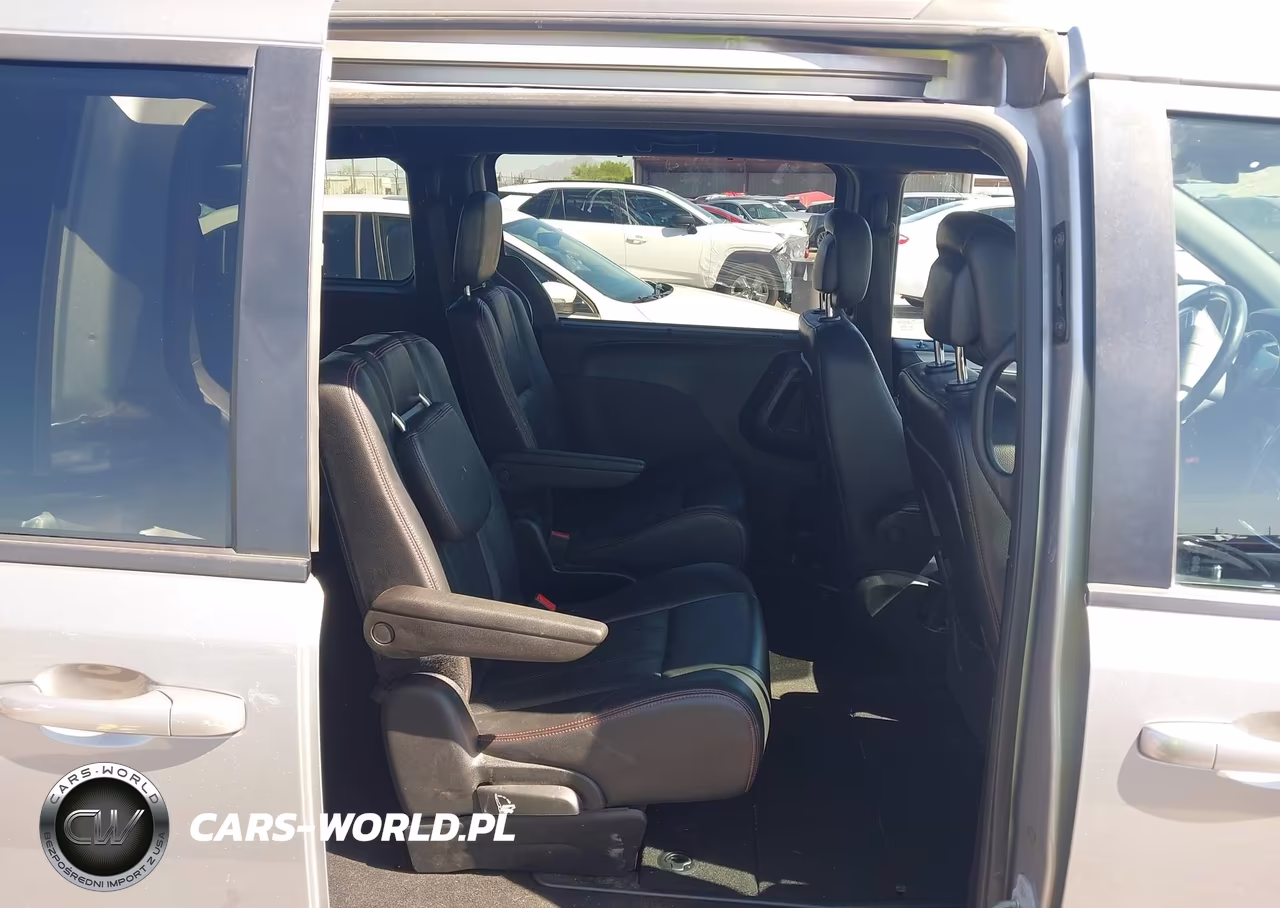 2019 Dodge Grand Caravan Gt VIN:2C4RDGEG0KR518936 - 8