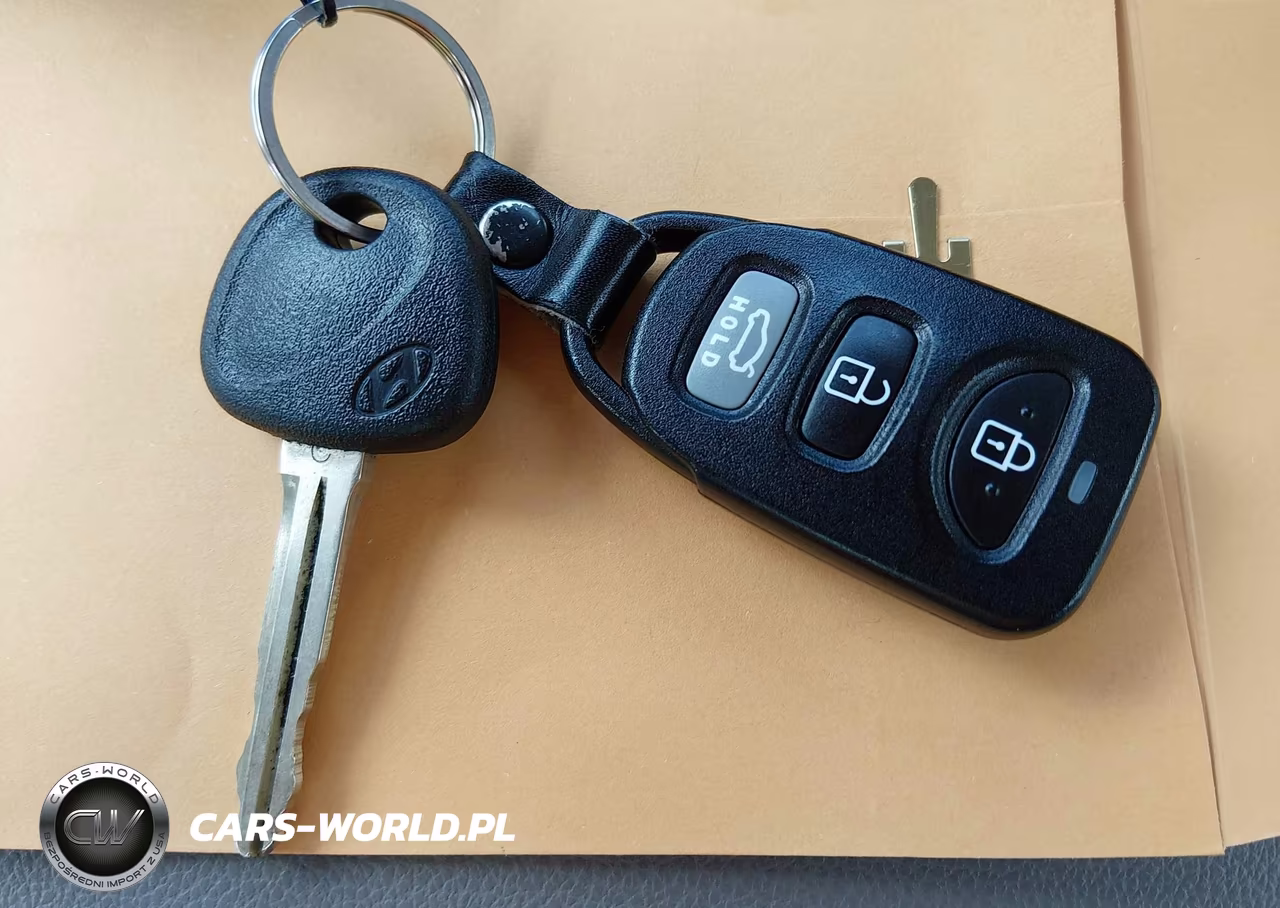 2020 Hyundai Elantra Se VIN:5NPD74LF3LH612706 - 11