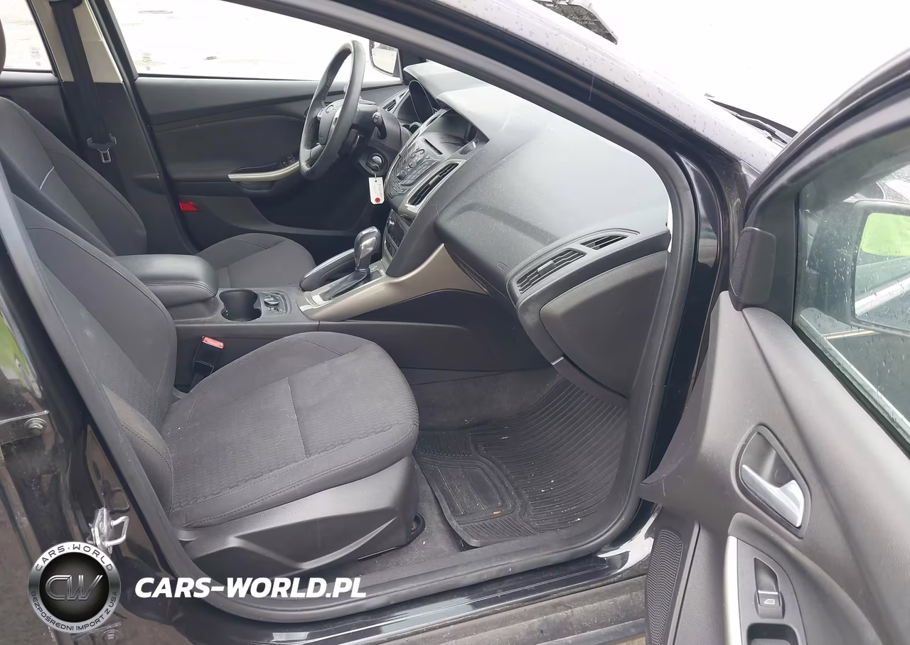 2012 Ford Focus Sel VIN:1FAHP3M22CL478814 - 5
