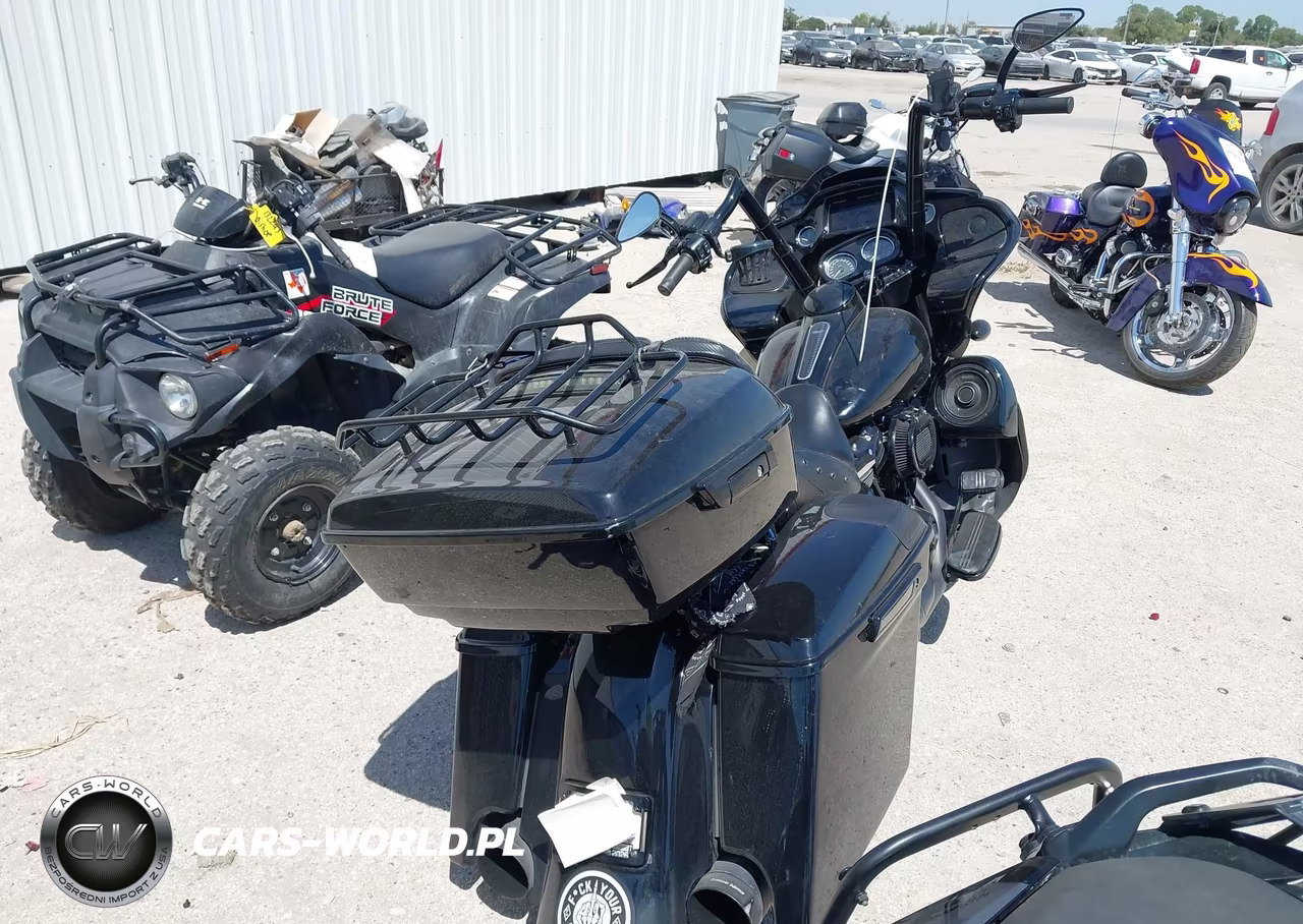 2019 Harley-Davidson Fltrxs VIN:1HD1KTP13KB624802 - 4