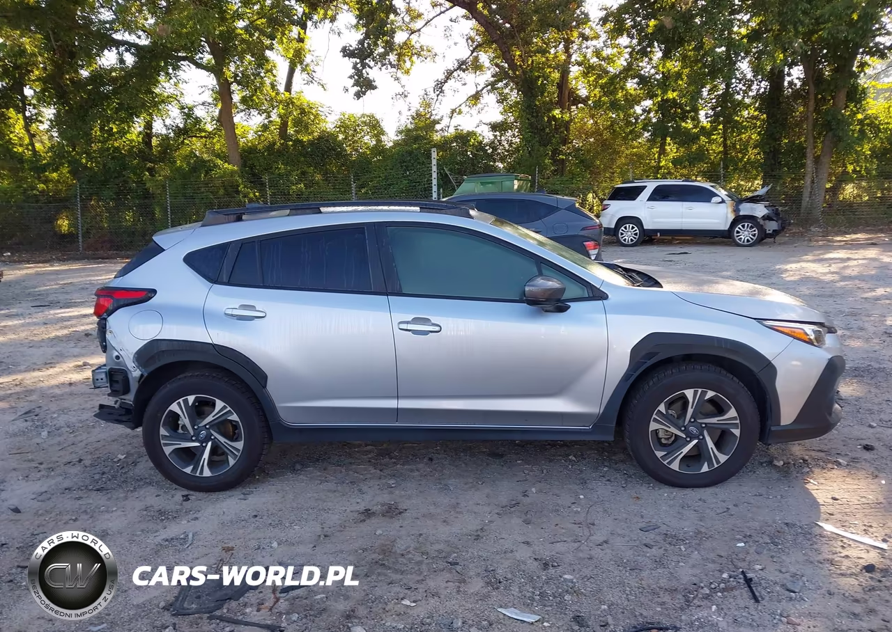 2024 Subaru Crosstrek Premium VIN:JF2GUADC3R8254427 - 13