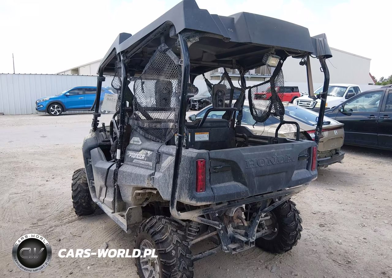 2020 Honda Sxs700 M4 VIN:1HFVE0282L4600113 - 3