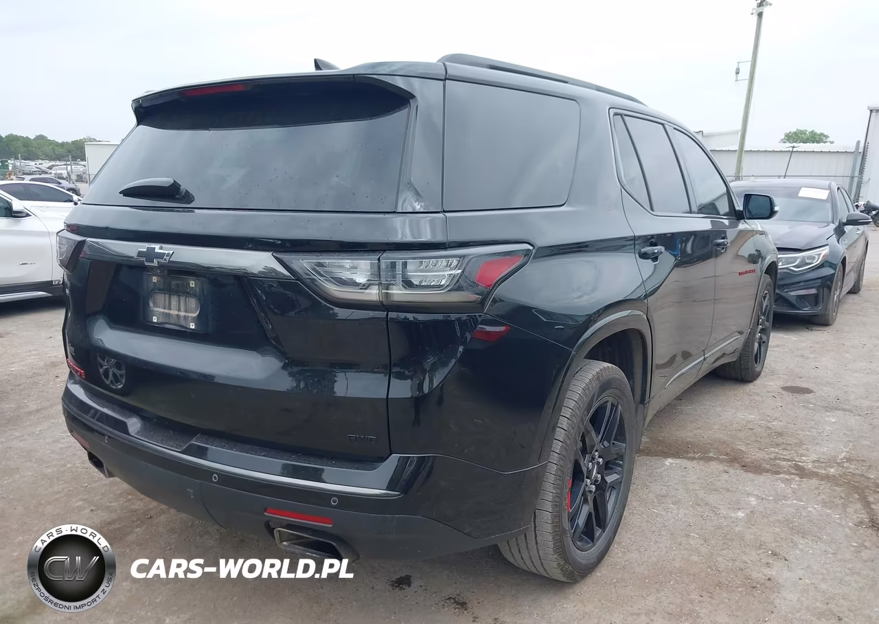 2019 Chevrolet Traverse Premier VIN:1GNEVKKW1KJ287034 - 4