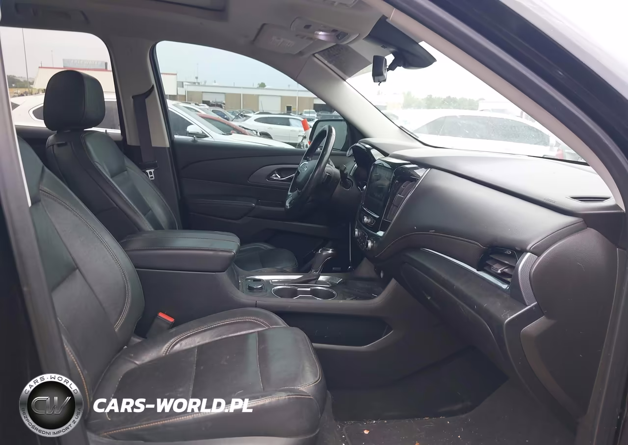 2019 Chevrolet Traverse Premier VIN:1GNEVKKW1KJ287034 - 5