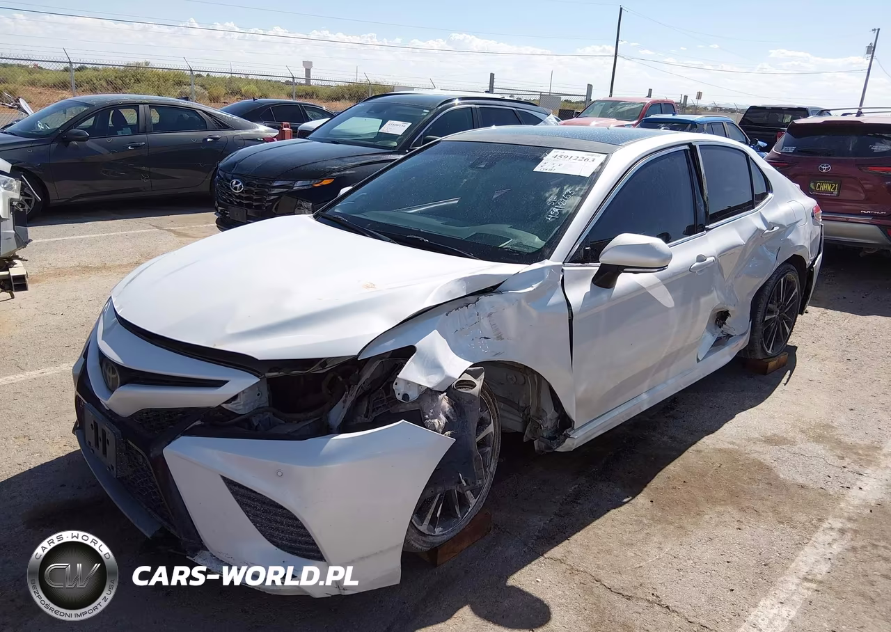 2018 Toyota Camry Xse VIN:4T1B61HK4JU071873 - 2