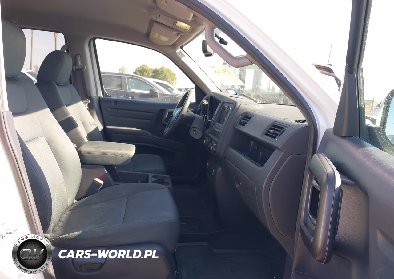 2013 Honda Ridgeline Sport VIN:5FPYK1F70DB011604 - 5