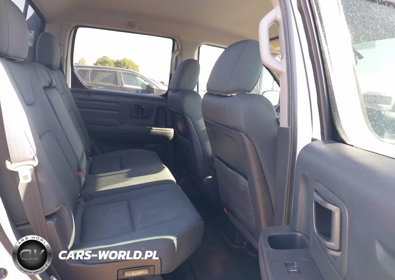 2013 Honda Ridgeline Sport VIN:5FPYK1F70DB011604 - 8