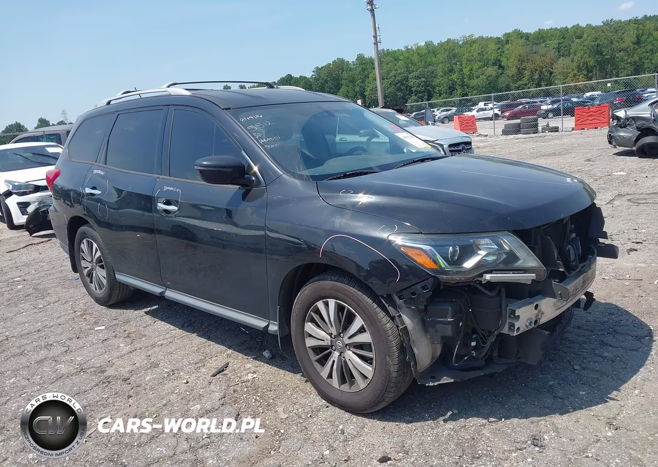 2017 Nissan Pathfinder S