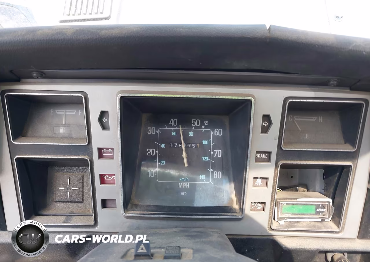 1982 Datsun 720 King Cab VIN:JN6SD06S7CW118518 - 7