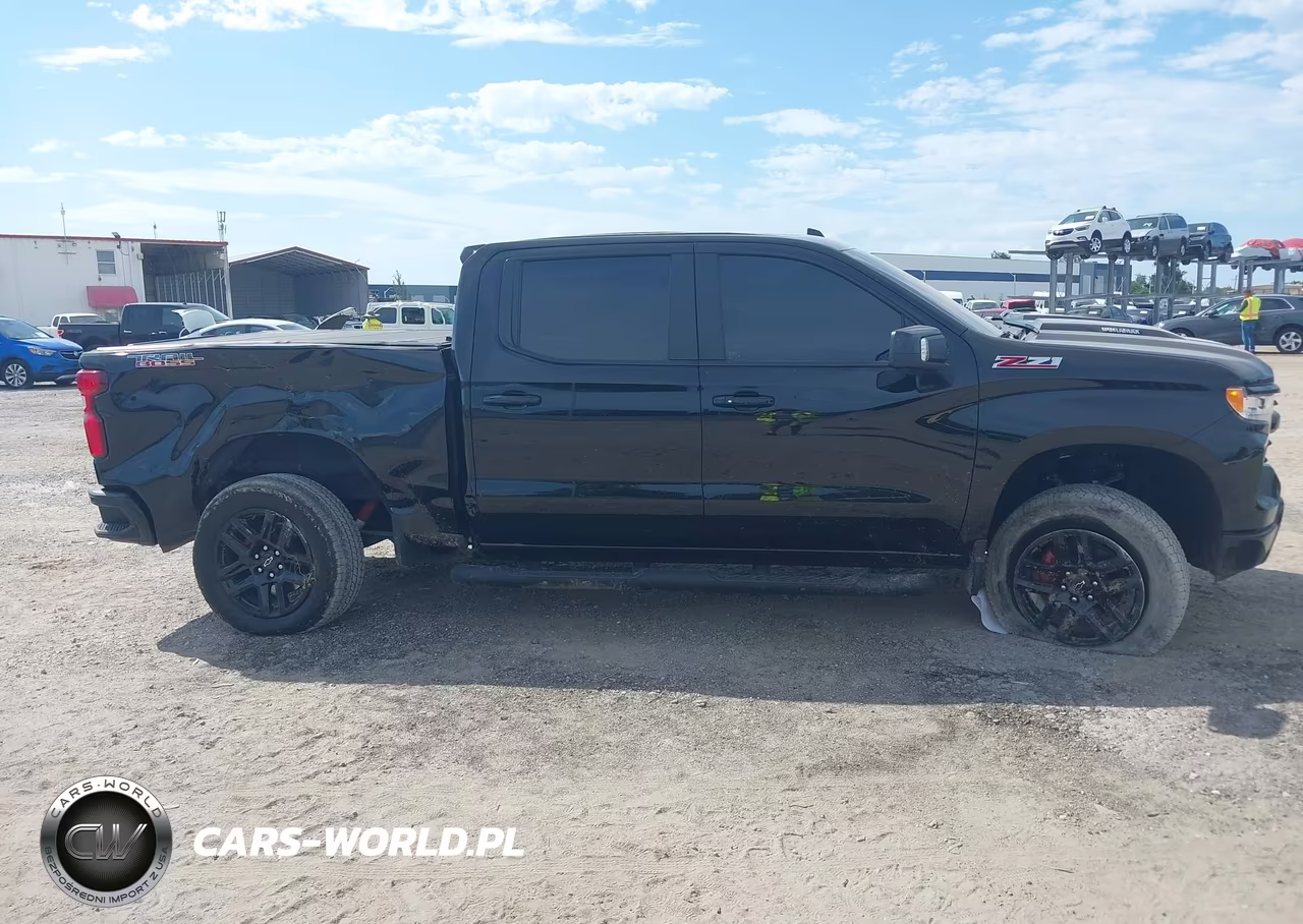 2026 Chevrolet Silverado 1500 4Wd Short Bed Lt Trail Boss VIN:3GCUKFE84TG116346 - 13