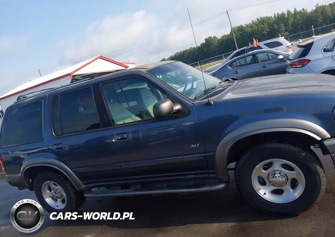 2001 Ford Explorer Xlt VIN:1FMZU63E21ZA08745 - 13