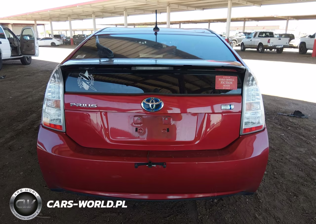 2011 Toyota Prius Three VIN:JTDKN3DU5B0267517 - 16